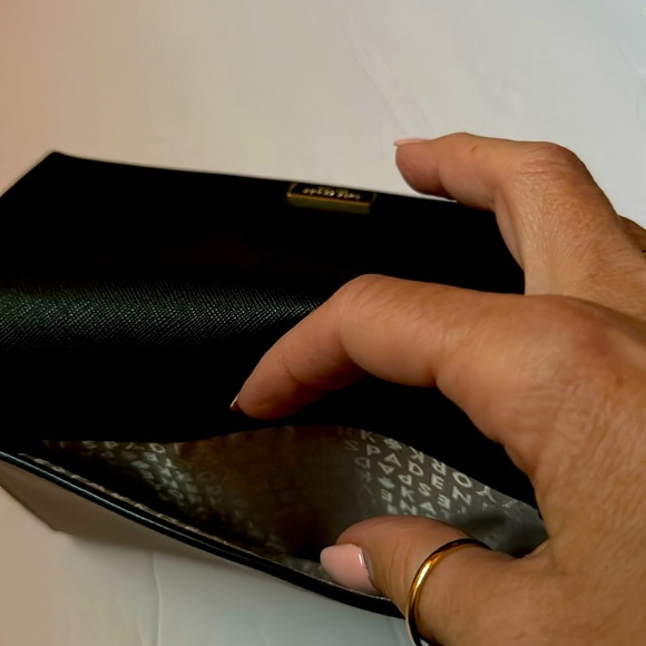 Kate Spade New York Laurel Way Winni Crossbody Wallet - Picture 15 of 15